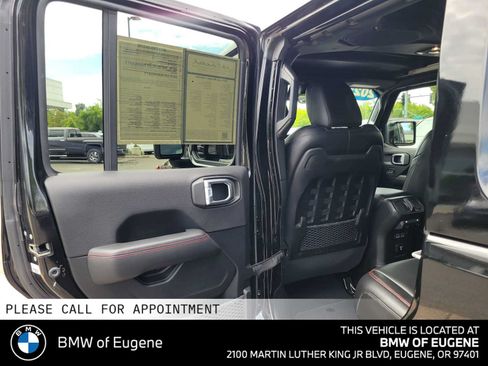 Used 2021 Jeep Wrangler Unlimited Rubicon w/ Uconnect 4C Nav & Sound Group AWD/4WD image 17