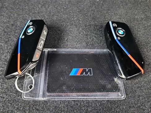 Used 2025 BMW X1 M35i image 60