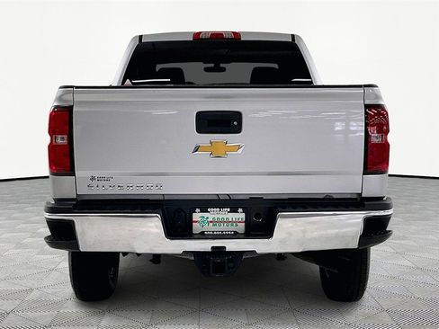 Used 2018 Chevrolet Silverado 2500 W/T image 5