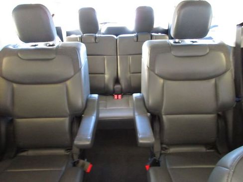 Certified 2025 Ford Explorer Active w/ Active Comfort Package image 23