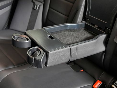 Certified 2020 Mercedes-Benz C 300 4MATIC Sedan image 33