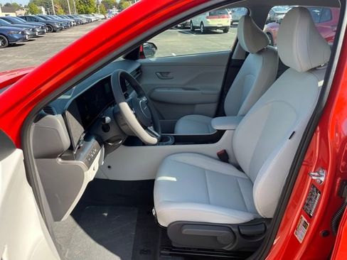 New 2026 Hyundai Kona SE image 13