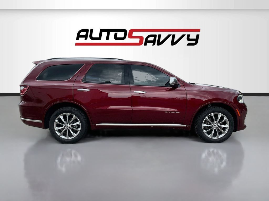 Used 2023 Dodge Durango Citadel RWD image 8