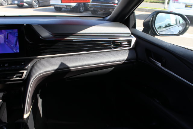Certified 2025 Toyota Camry SE FWD image 43