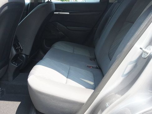 Used 2024 Kia Seltos LX AWD/4WD image 28