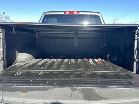 Used 2019 RAM 1500 Express image 18