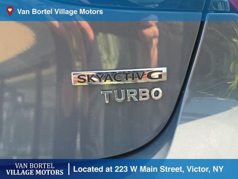 Used 2021 MAZDA MAZDA3 Hatchback w/Premium Plus Pkg AWD/4WD image 8