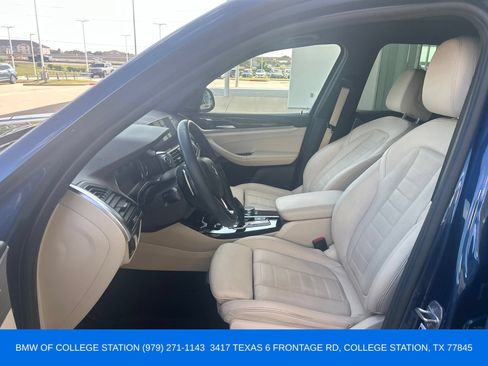 Used 2019 BMW X3 xDrive30i w/ Premium Package AWD/4WD image 4
