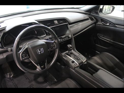 Used 2021 Honda Civic Sport image 13