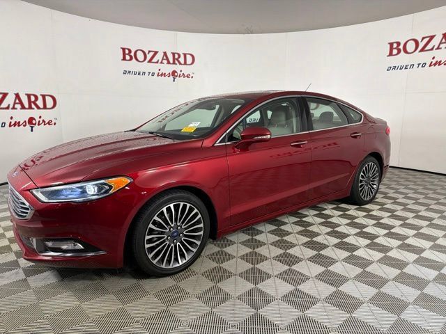 Used 2017 Ford Fusion SE w/ Fusion SE Technology Package FWD image 6
