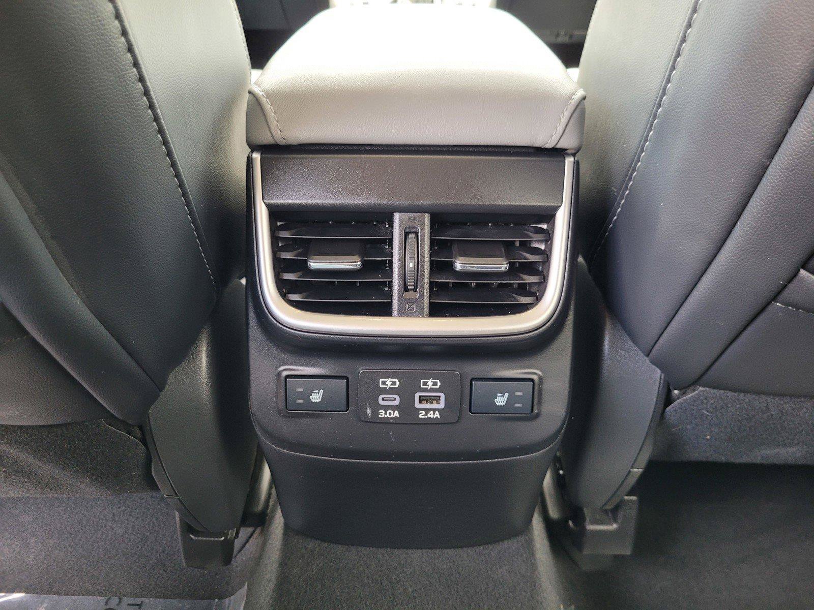 Used 2025 Subaru Outback Limited XT AWD/4WD image 18