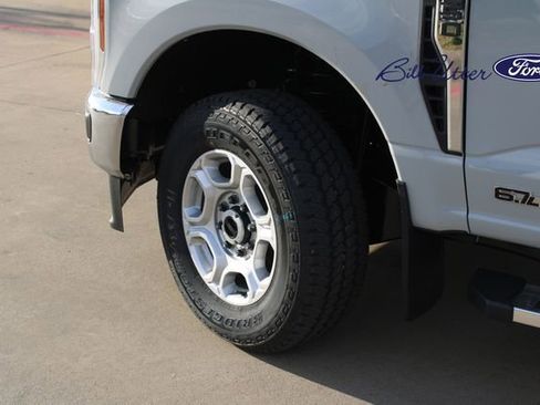 New 2026 Ford F250 XLT w/ XLT Premium Package image 5