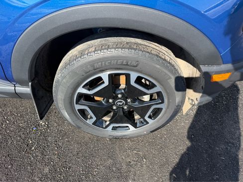 Used 2023 Ford Bronco Sport Outer Banks w/ Tech Package image 4