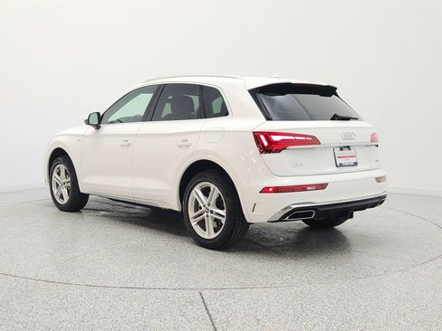 Used 2023 Audi Q5 e Premium Plus w/ Premium Plus Package AWD/4WD image 7
