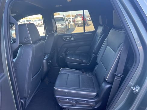 Used 2023 Chevrolet Tahoe Premier image 12
