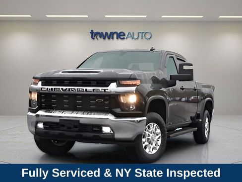 Used 2022 Chevrolet Silverado 2500 LT w/ Convenience Package AWD/4WD image 2