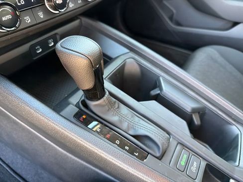 Certified 2025 Honda Accord SE image 24