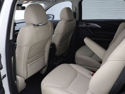 Used 2023 MAZDA CX-9 Touring Plus image 10