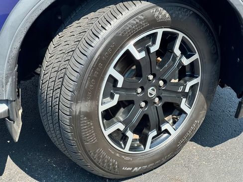 Used 2019 Nissan Pathfinder SL AWD/4WD image 9