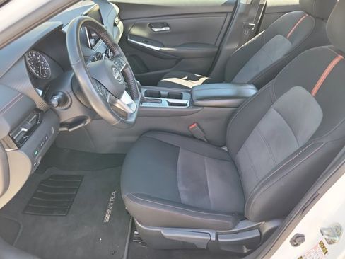 Used 2024 Nissan Sentra SR w/ Trunk Package image 5