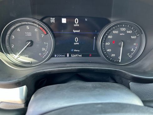 Used 2023 Cadillac XT4 Premium Luxury w/ Technology Package AWD/4WD image 17