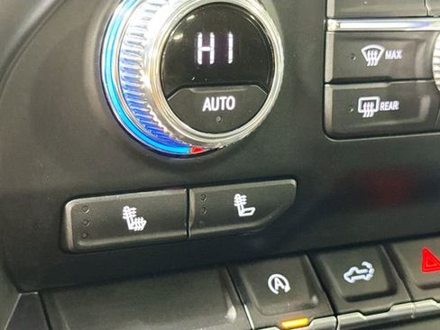 Used 2021 GMC Sierra 1500 Elevation image 21