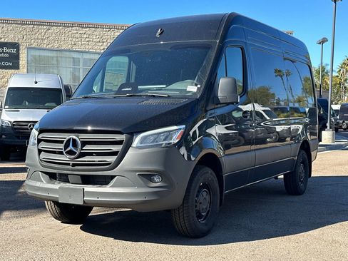 New 2025 Mercedes-Benz Sprinter 2500 image 7
