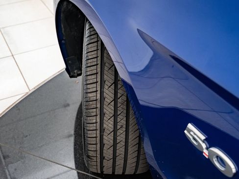 Used 2013 Ford Mustang GT Premium w/ Electronics Pkg RWD image 41
