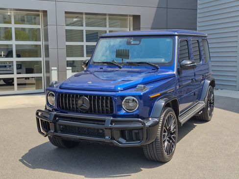 Certified 2025 Mercedes-Benz G 63 AMG 4MATIC image 9