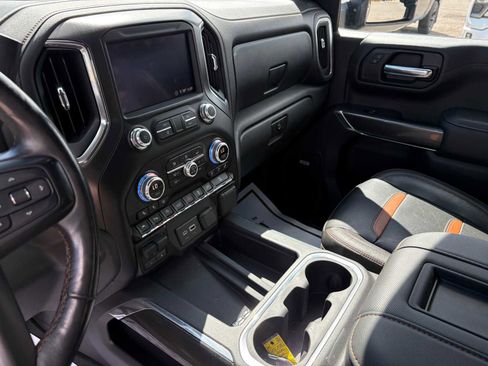 Used 2020 GMC Sierra 1500 AT4 w/ AT4 Premium Package AWD/4WD image 33