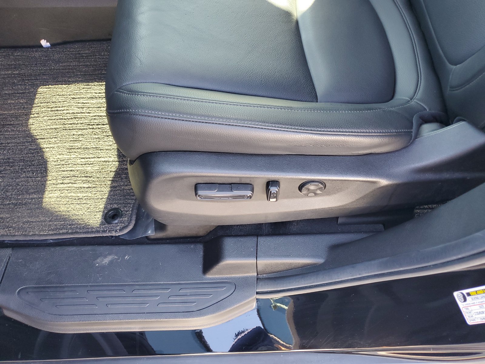 Used 2025 Honda Odyssey EX-L image 17