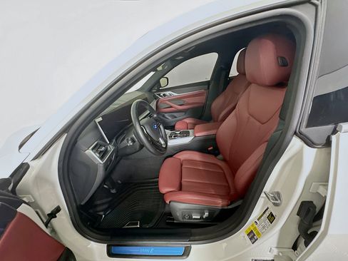 Used 2023 BMW i4 eDrive35 w/ Premium Package RWD image 13
