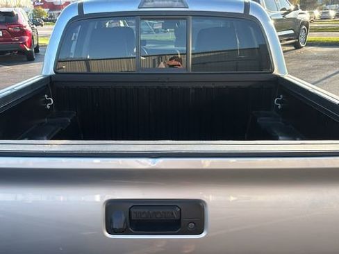 Used 2023 Toyota Tacoma SR image 34