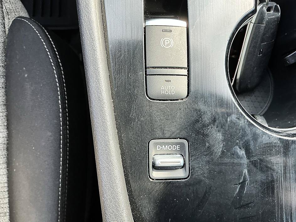 Certified 2023 Nissan Rogue SV FWD image 20