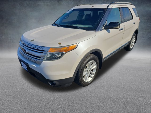 Used 2013 Ford Explorer XLT AWD/4WD image 3