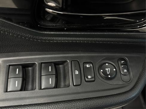 Used 2024 Honda Odyssey Touring image 41