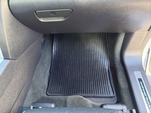 Used 2013 Ford Explorer Sport image 22