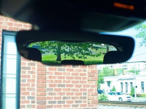 Used 2024 Land Rover Range Rover Sport SE image 40