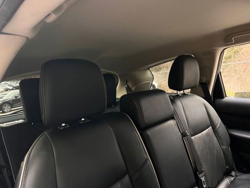 Used 2020 INFINITI QX60 Luxe w/ Essential Package image 31