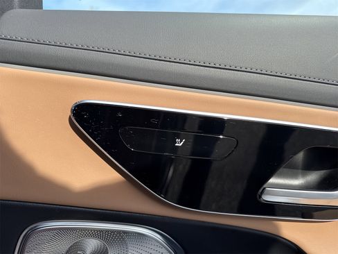 Used 2025 Mercedes-Benz E 450 E 450 image 34