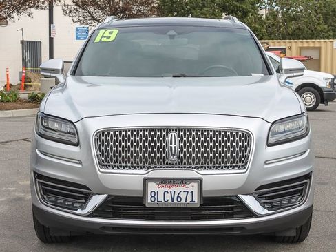 Used 2019 Lincoln Nautilus Select w/ Cargo Utility Package image 2
