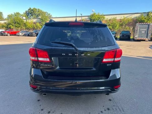 Used 2013 Dodge Journey SXT FWD image 6
