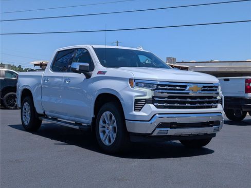 New 2026 Chevrolet Silverado 1500 LTZ w/ LTZ Premium Package AWD/4WD image 13