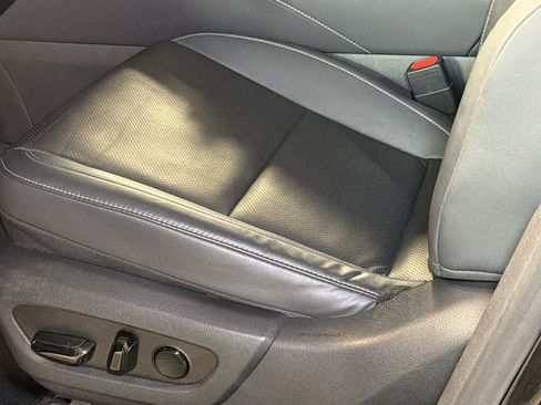 Certified 2023 Lexus RX 350 Premium w/ Accessory Package image 28