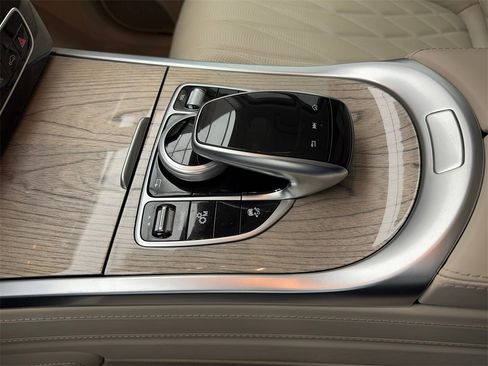 Used 2022 Mercedes-Benz G 550 image 31