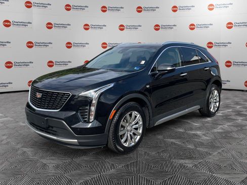 Used 2022 Cadillac XT4 Premium Luxury w/ Safety Alert Package FWD image 1