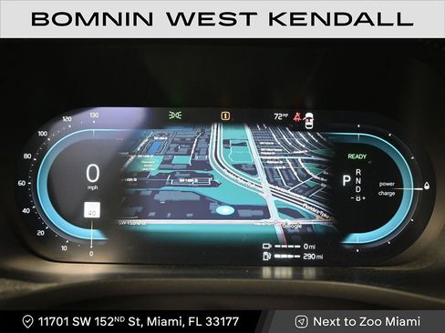 Used 2023 Volvo XC60 T8 Plus image 11