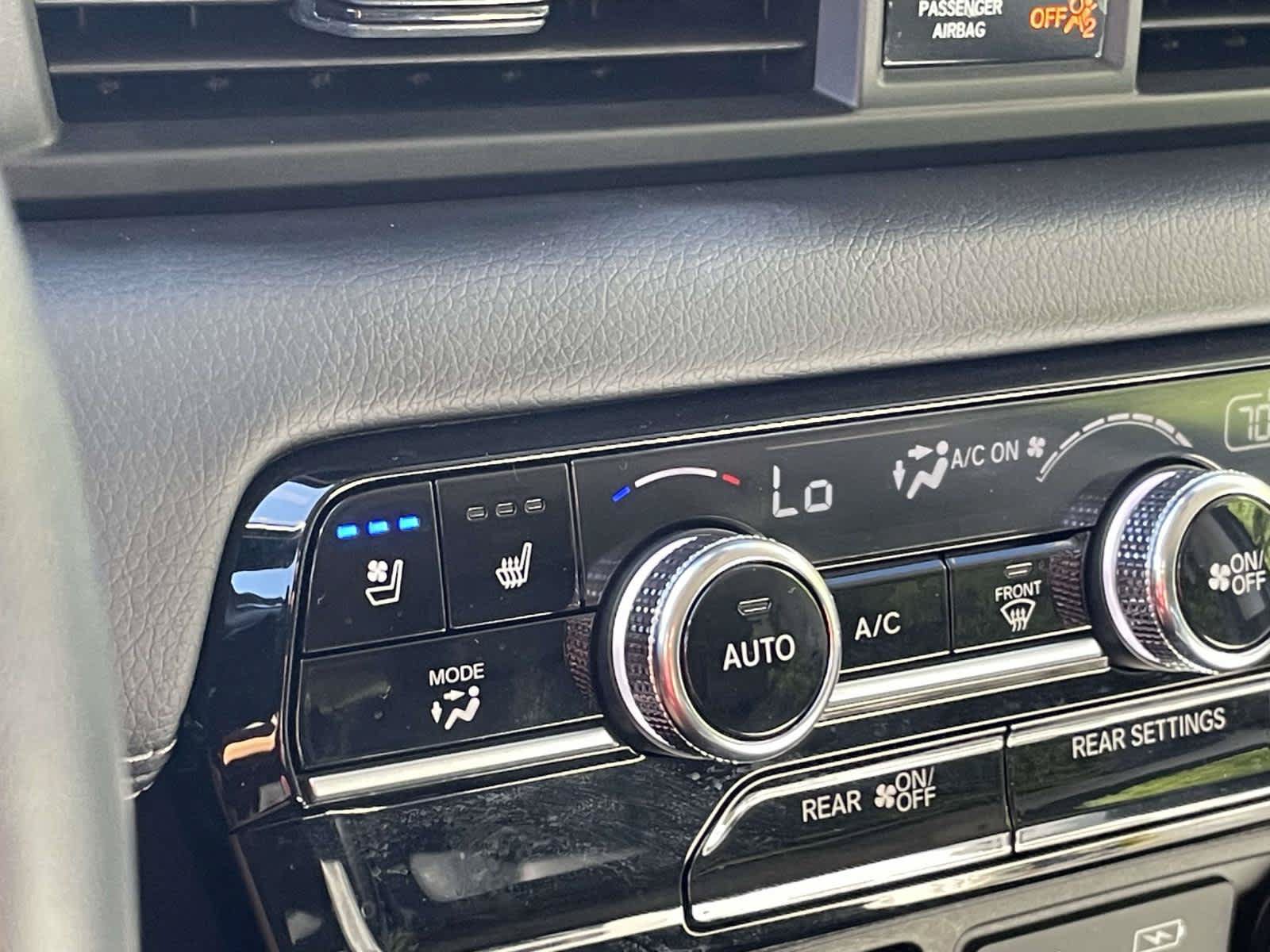 Used 2024 Honda Pilot Elite image 22