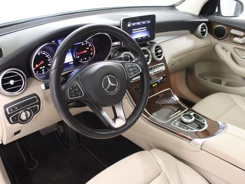 Certified 2018 Mercedes-Benz GLC 300 GLC 300 image 4