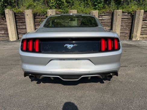 Used 2015 Ford Mustang Premium RWD image 22